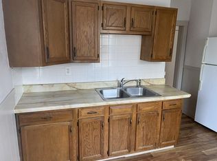 122 North St FLOOR 2, Foxboro, MA 02035