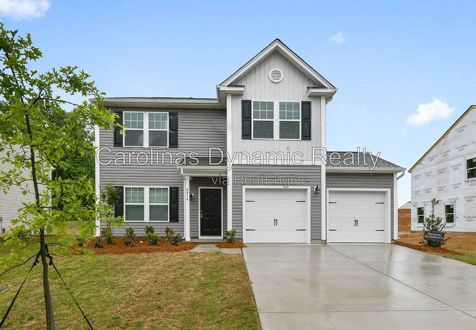 4 bed, 2.5 bath, 2200 sqft, $2,500 — Photo 1