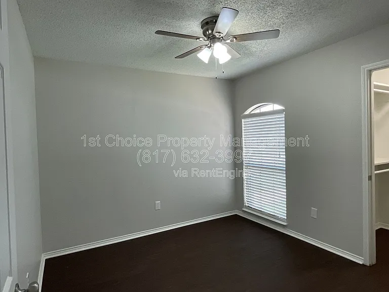 459 Little Valley Ct — Photo 37