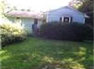 199 Bancroft Rd, Becket, MA 01223