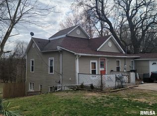 506 South St, Anna, IL 62906