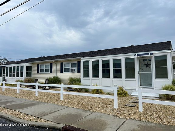 3rd image of 64 Island Ave #B