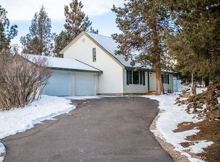 63855 Sunset Dr, Bend, OR 97703