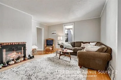 2712 Dupont Ave S #2 — Photo 5