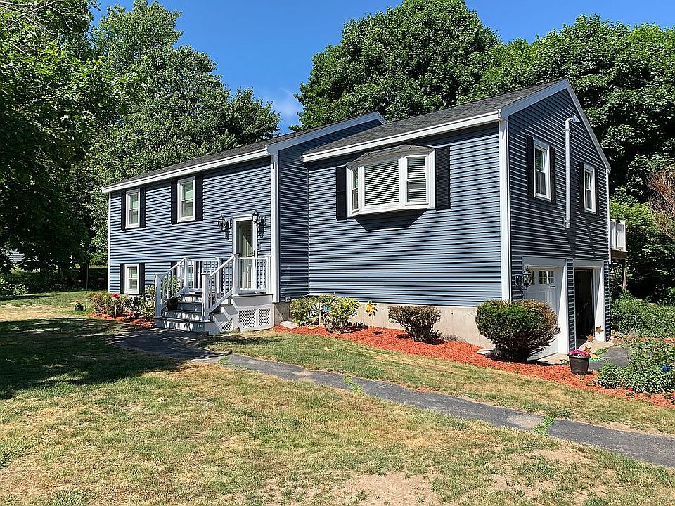 2nd image of 9 Silver Birch Ln