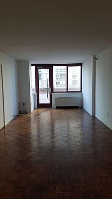 Sold by Aidonis Realty | media 22