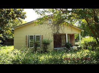 1607 7th St S, Columbus, MS 39701