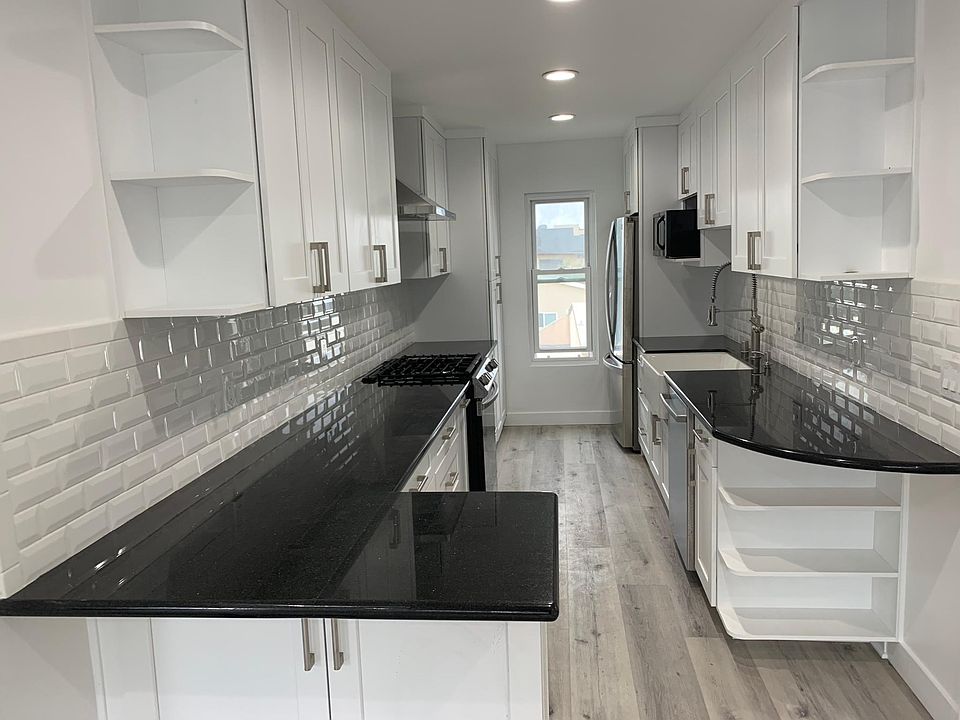 1st image of 3738 Sawtelle Blvd APT 4
