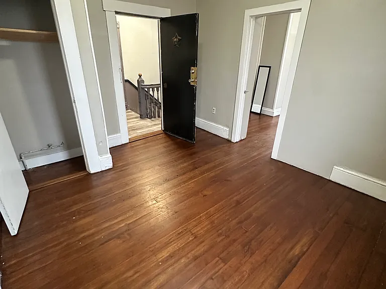 108 Ward St #3W — Photo 9