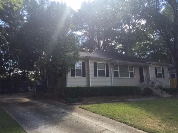 1106 Lindridge Dr NE, Atlanta, GA 30324
