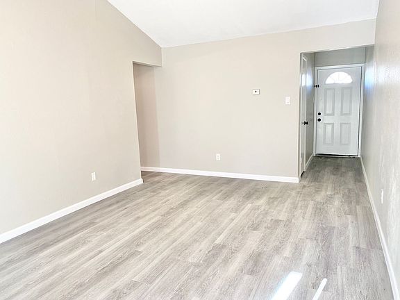 2nd image of 1806 Avenue A