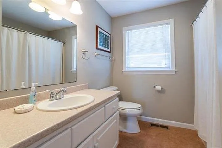 12 Noreast Ln — Photo 26