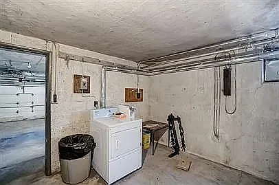 6005 Dryden Ave #1 — Photo 11