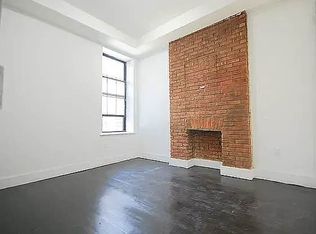 304 Throop Ave #4, Brooklyn, NY 11206
