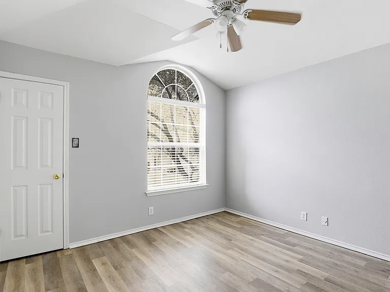 3324 Tumblewood Trl — Photo 10
