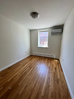 Rented by Nest Seekers International | media 53