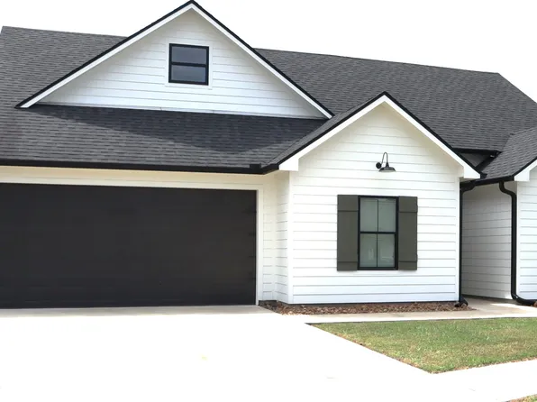 101 Safe Haven Dr, Carencro, LA 70520