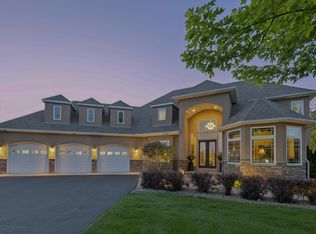 23840 Prairie Ct, Belle Plaine, MN 56011