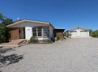 5710 S Mountain Side Ln, Hereford, AZ 85615