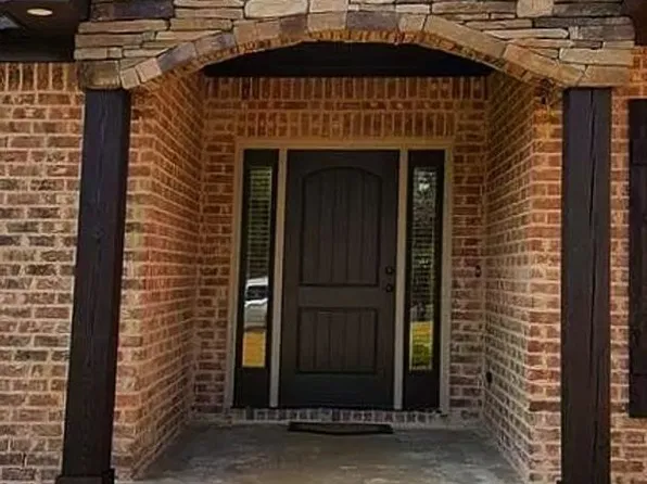 132 Mulder Cove Ln, Wetumpka, AL 36093