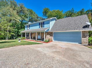 7865 Fairway Rd, Woodway, TX 76712