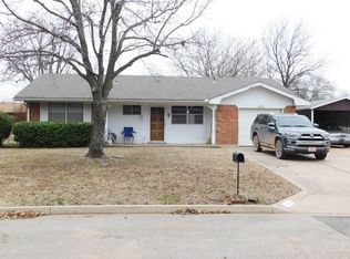 1711 N 11th St, Perry, OK 73077