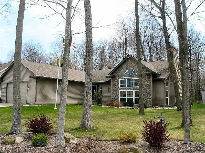 1st image of 535 Polaris St