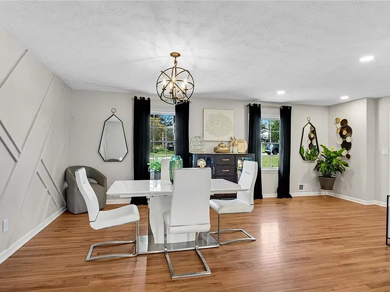 3941 Forest Dr — Photo 11