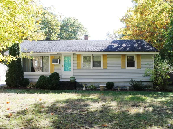 25 Corning Rd, Litchfield, NH 03052