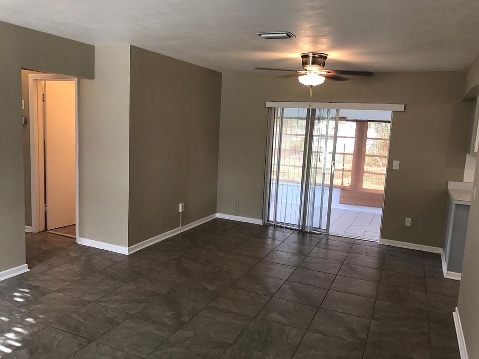 Living Room w view of Florida Room