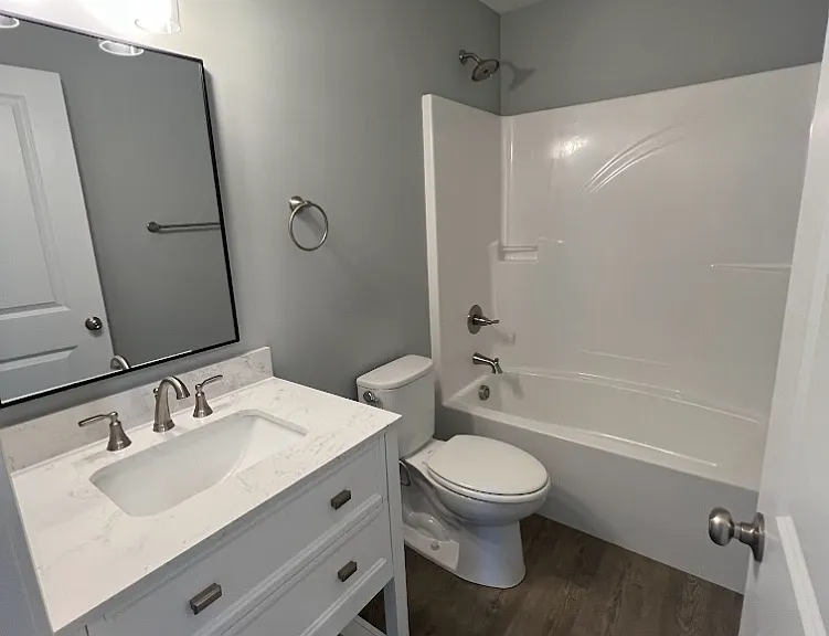 3615 Lyle Ave — Photo 13