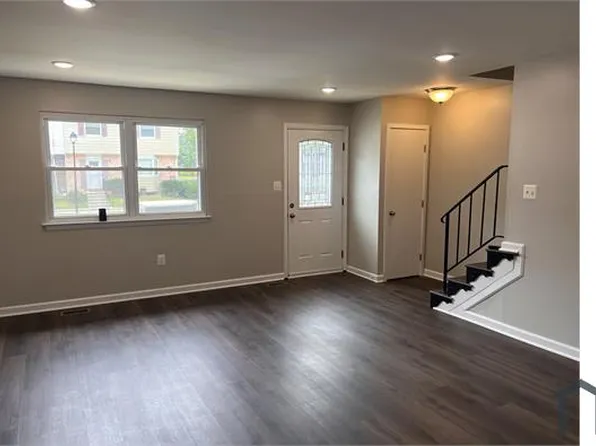 446 Ellwell Ct, Glen Burnie, MD 21061