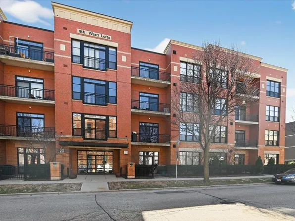 615 W Main St APT 207, Madison, WI 53703