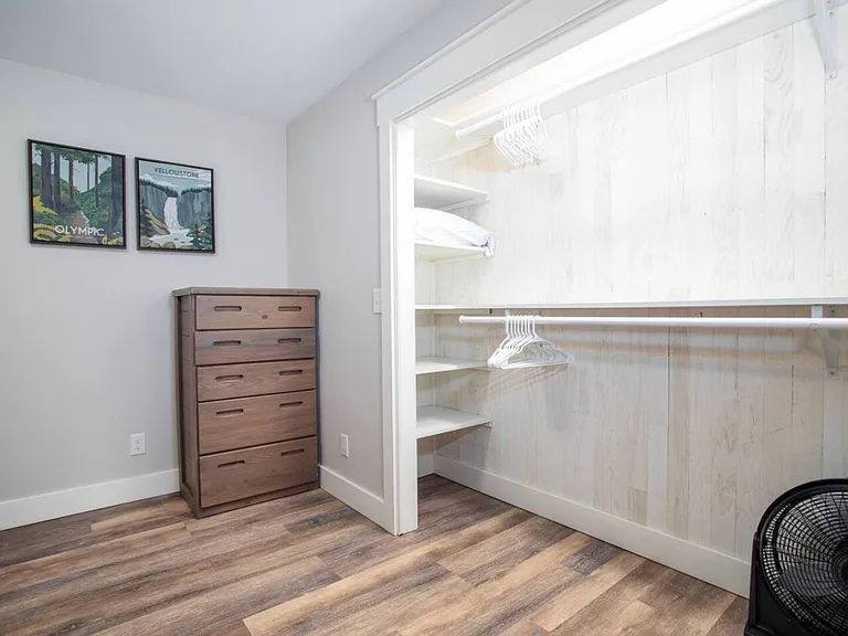 Terrace Dr — Photo 31