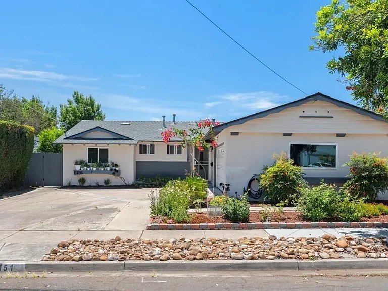 8151 Beaver Lake Dr — Photo 1