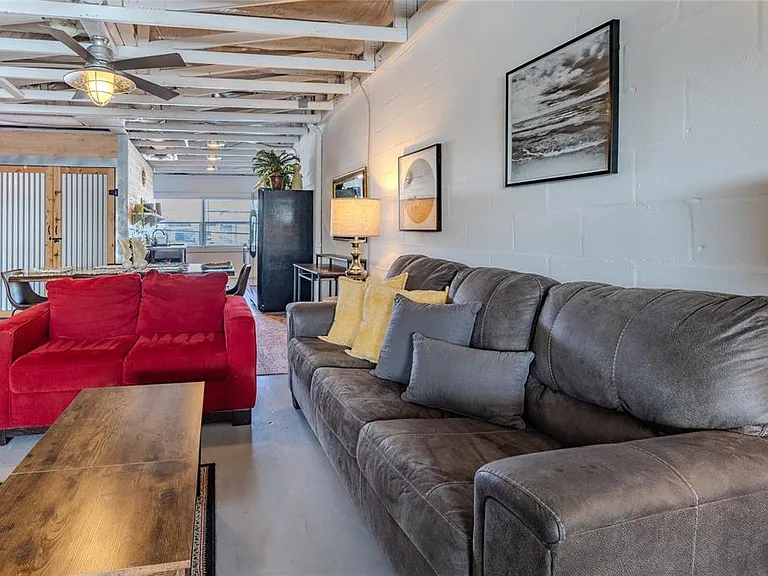 6541 Gateway Ave #6541 — Photo 3