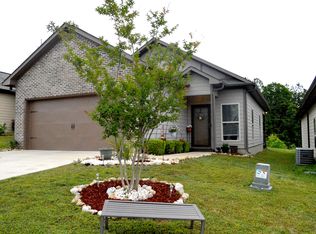 950 Maple Trc, Odenville, AL 35120