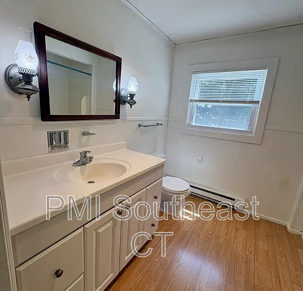 226 Pequot Ave — Photo 24