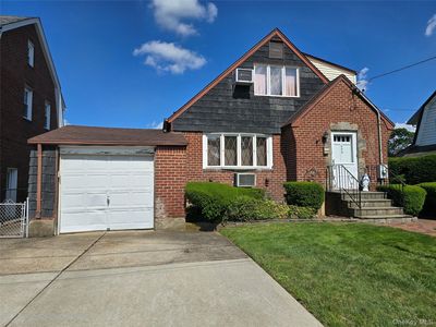 306 Covert Avenue, New Hyde Park, NY, 11040