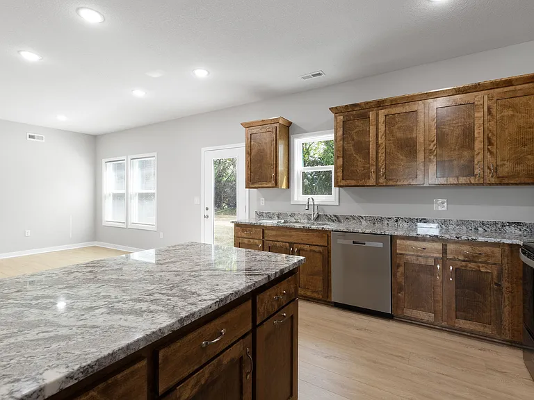 107 Allen Dr — Photo 26