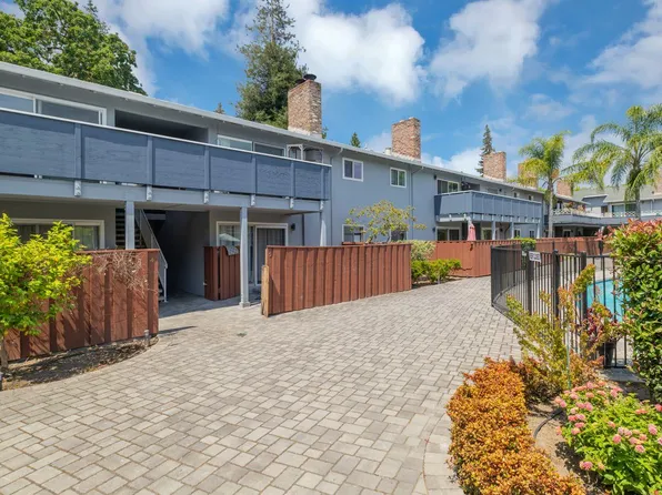 1240 Woodside Rd APT 16, Redwood City, CA 94061