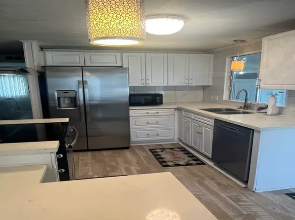 147 Norfolk Pine Ln, Naples, FL 34114