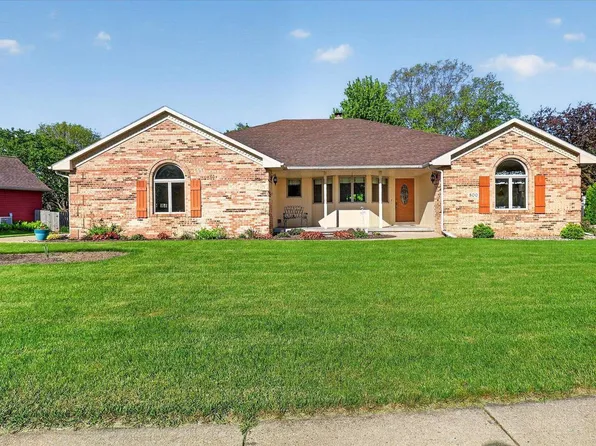 800 King Street, Stoughton, WI 53589