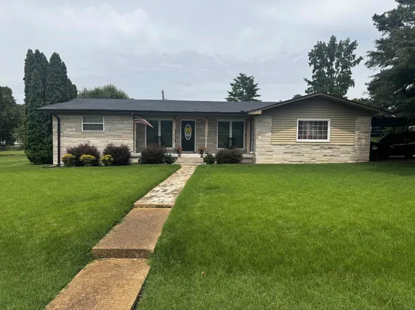 815 Davison Ave, Muscle Shoals, AL 35661
