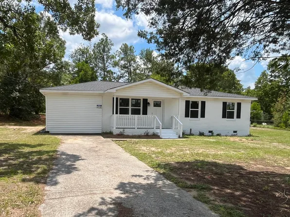 4 Friar Tuck Ln, Graniteville, SC 29829