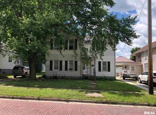 208 E Poplar St #611-S, Taylorville, IL 62568