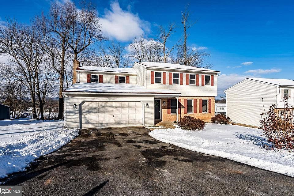 112 Carriage Dr, Birdsboro, PA 19508 Zillow