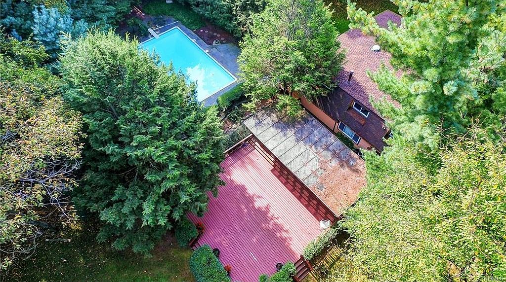 8 Spruce Rd, Monsey, NY 10952 Zillow