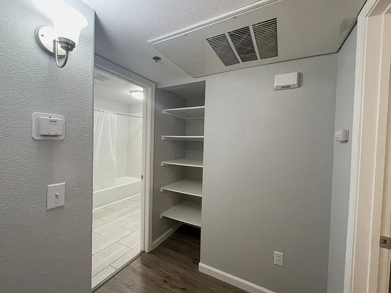 2727 Monte Diablo Ave, Stockton — Photo 12