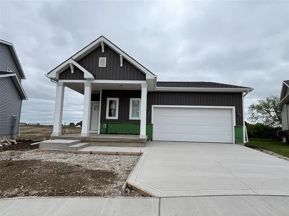 1841 Gordon Ct, Norwalk, IA 50211